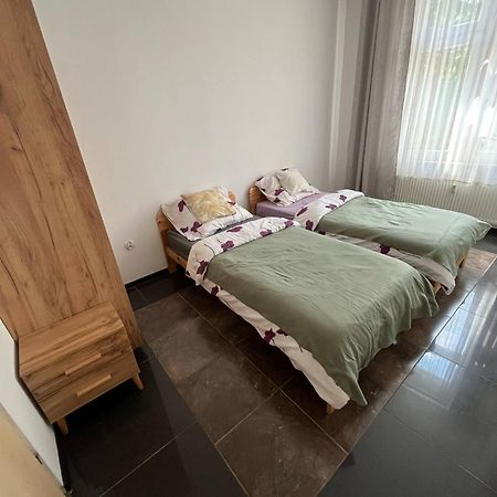 Butikowe Pokoje Zdrój Glucholazy Exterior foto