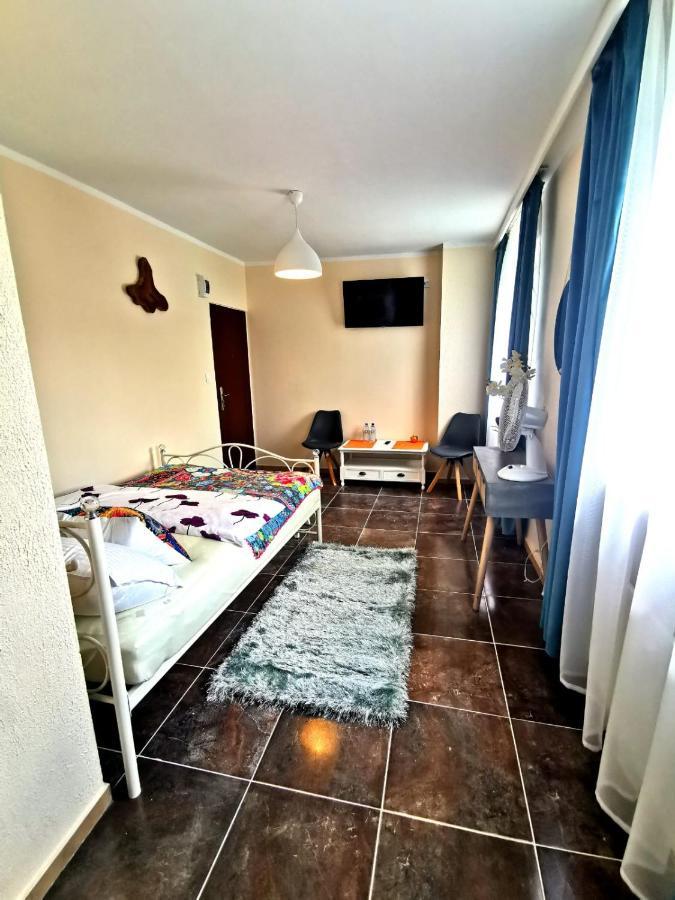 Butikowe Pokoje Zdrój Glucholazy Exterior foto